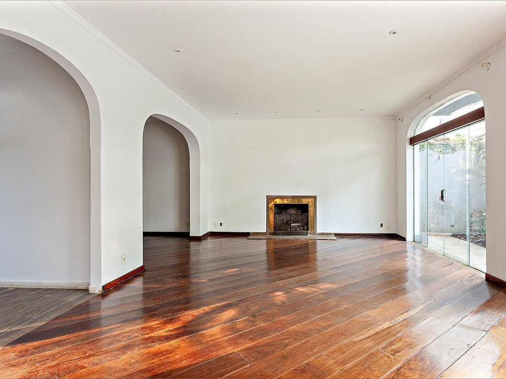 Foto 5 de 15: Casa em leilão em São Paulo - SP, bairro Jardim Luzitânia — Casa de Alto Padrão 200 m² em Frente ao Parque Ibirapuera - São Paulo - SP