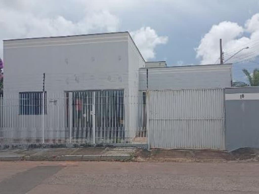 Foto 3 de 3: Casa em leilão em Rondonópolis - MT, bairro Jardim Hd — Casa 206 m² - Jardim HD - Rondonópolis - MT