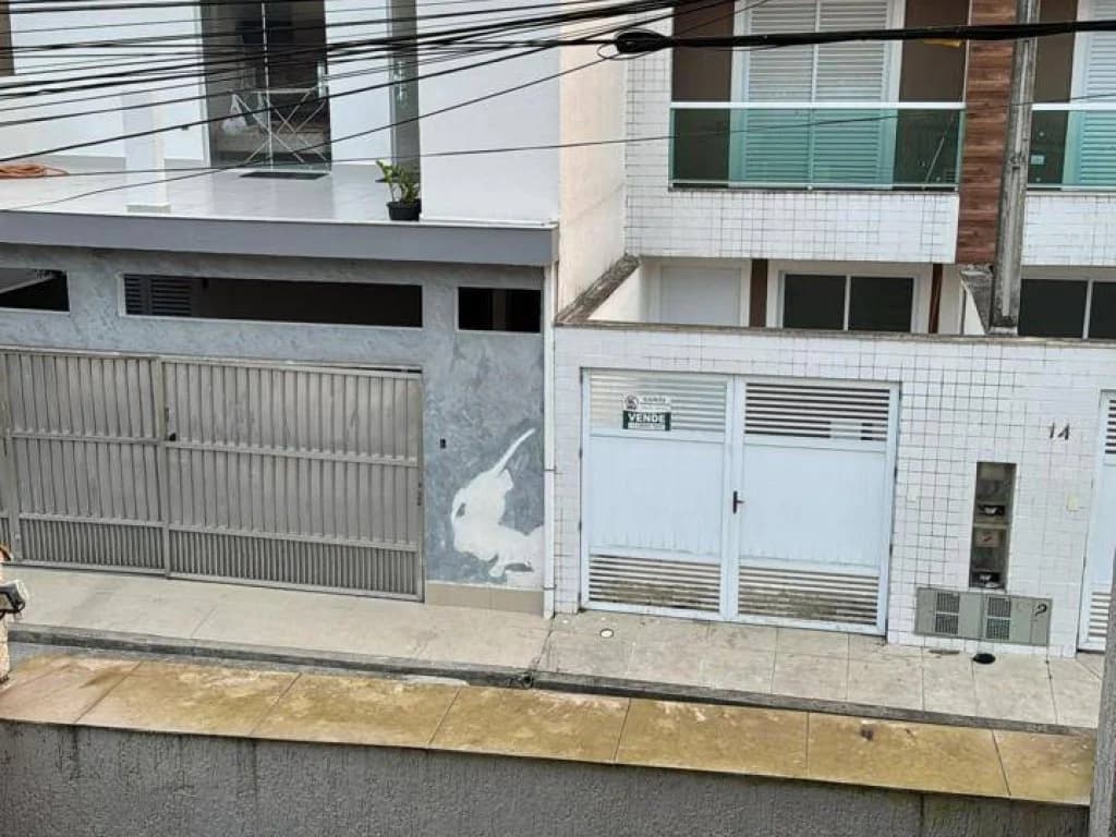 Foto 1 de 6: Casa em leilão em Guarujá - SP, bairro Vicente de Carvalho — Casa em Condomínio 73 m² - Vicente de Carvalho - Guarujá - SP