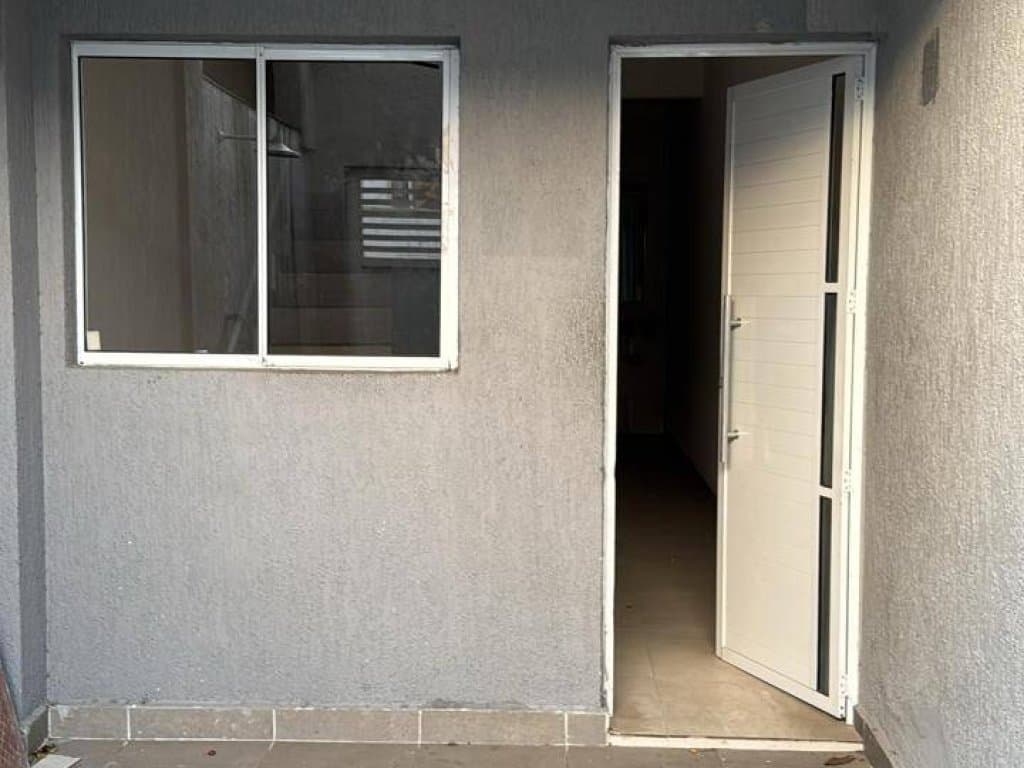 Foto 4 de 6: Casa em leilão em Guarujá - SP, bairro Vicente de Carvalho — Casa em Condomínio 73 m² - Vicente de Carvalho - Guarujá - SP