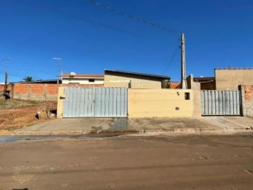 Casa em leilão em Nuporanga - SP, bairro Centro — Casa 64 m² - Nuporanga-SP - Rua Joaquim Pereira, 219 - Centro (Jd. Santa Cruz)