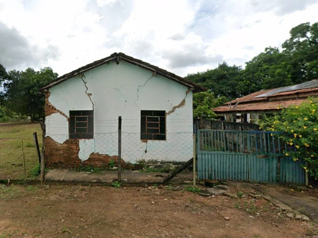 Foto 1 de 2: Terreno em leilão em Jussara - GO, bairro Vila Rebouças — Terreno 500 m² (Lote 04) - Vila Rebouças - Jussara - GO