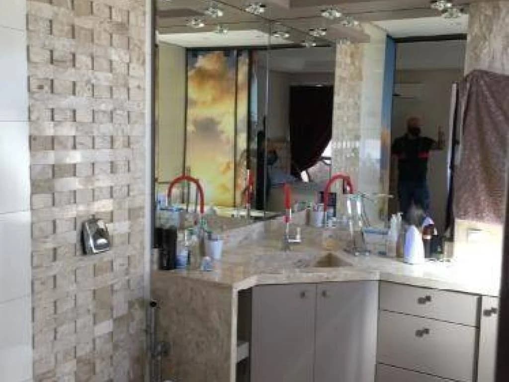 Foto 11 de 14: Apartamento em leilão em Sarandi - RS, bairro Centro — Apartamento 152 m² (Unid. 1.101) - Centro - Sarandi - RS