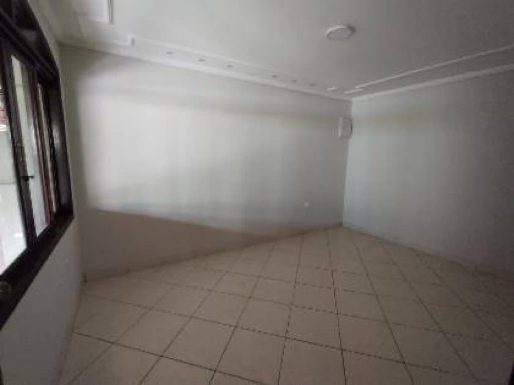 Foto 5 de 13: Casa em leilão em Suzano - SP, bairro Taba Marajoara — Casa 218 m² - Taba Marajoara - Suzano - SP