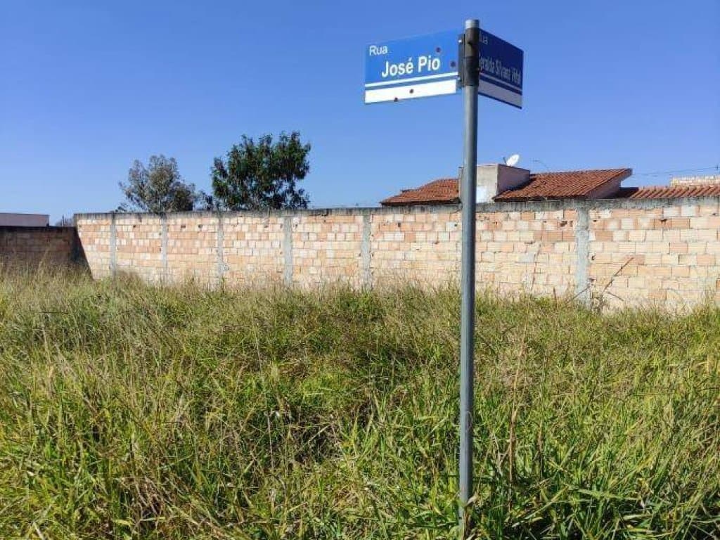Foto 5 de 27: Casa em leilão em Lagoa Da Prata - MG, bairro Américo Silva — Casa 190 m² - Américo Silva - Lagoa da Prata - MG