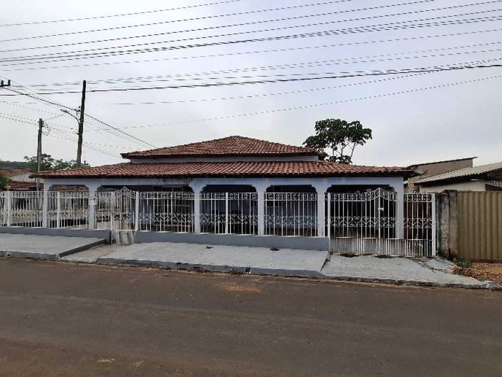 Foto 15 de 24: Casa em leilão em Nortelândia - MT, bairro Bairro da Ponte — Casa 304 m² - Da Ponte - Nortelândia - MT