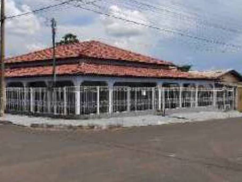 Foto 1 de 24: Casa em leilão em Nortelândia - MT, bairro Bairro da Ponte — Casa 304 m² - Da Ponte - Nortelândia - MT