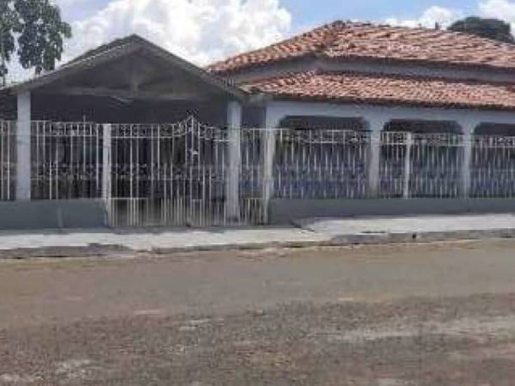 Foto 2 de 24: Casa em leilão em Nortelândia - MT, bairro Bairro da Ponte — Casa 304 m² - Da Ponte - Nortelândia - MT