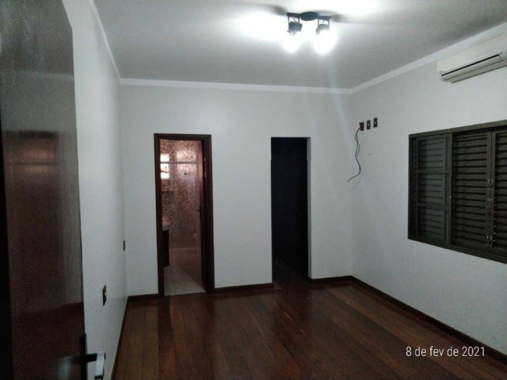 Foto 21 de 57: Casa em leilão em Dourados - MS, bairro Vila Planalto — Casa 362 m² - Vila Planalto - Dourados - MS