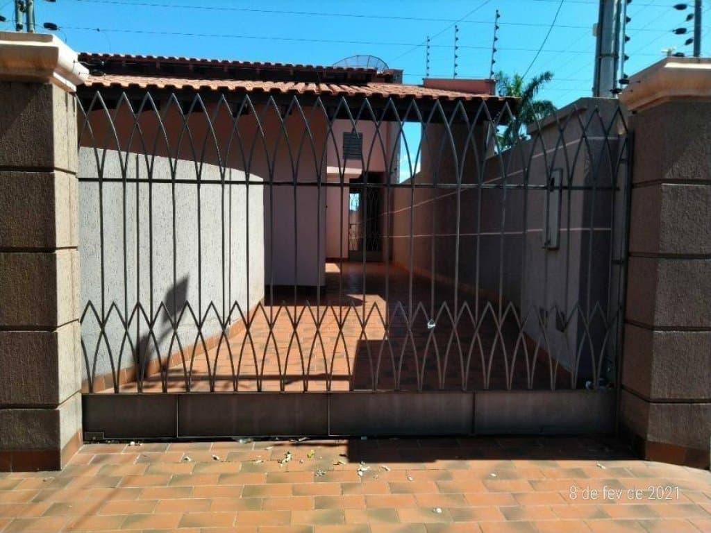 Foto 3 de 57: Casa em leilão em Dourados - MS, bairro Vila Planalto — Casa 362 m² - Vila Planalto - Dourados - MS