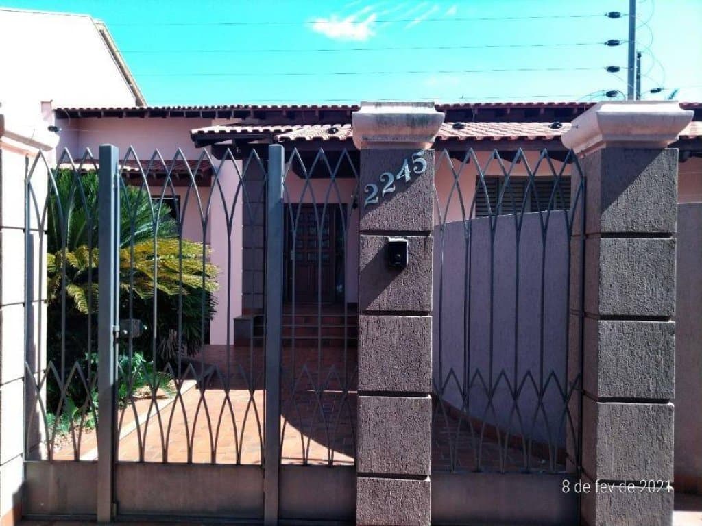 Foto 2 de 57: Casa em leilão em Dourados - MS, bairro Vila Planalto — Casa 362 m² - Vila Planalto - Dourados - MS