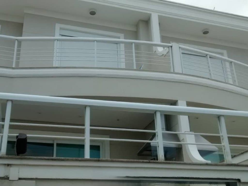 Foto 6 de 6: Casa em leilão em Guarujá - SP, bairro Enseada — Casa em Condomínio 224 m² (04 vagas) - Enseada - Guarujá - SP