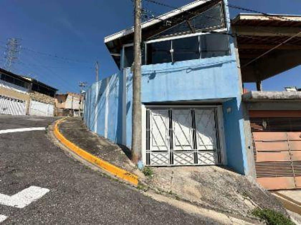 Foto 1 de 16: Casa em leilão em Jacareí - SP, bairro Vila Nova Aliança — Casa 154 m² - Vila Nova Aliança - Jacareí - SP