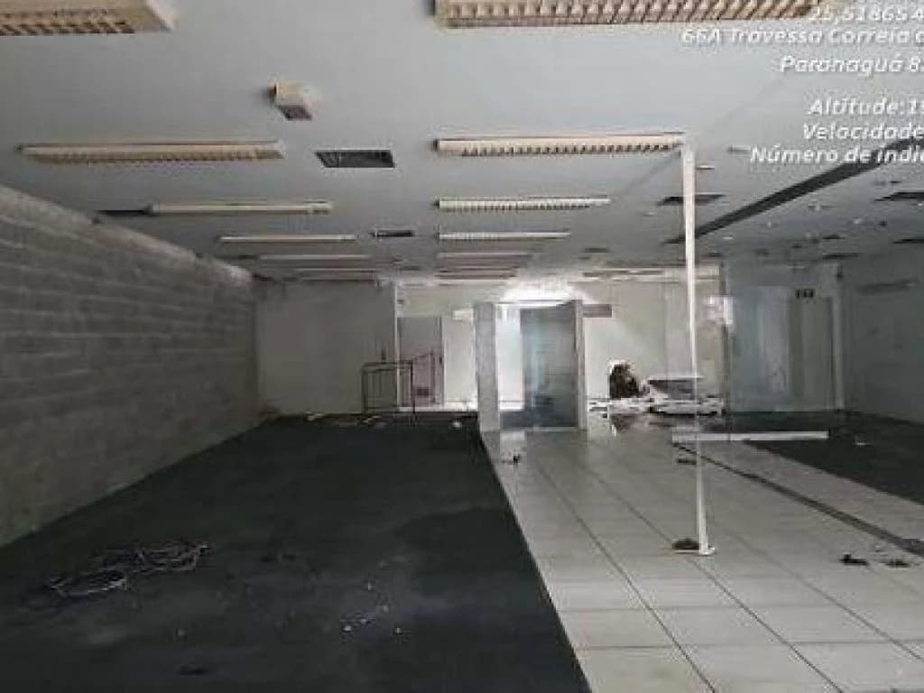 Foto 4 de 11: Comercial em leilão em Paranaguá - PR, bairro Centro — Imóvel Comercial 489 m² - Centro - Paranaguá - PR