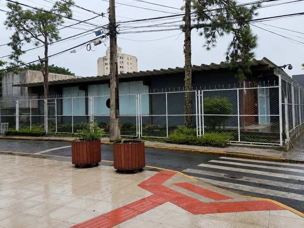 Foto 11 de 11: Comercial em leilão em Paranaguá - PR, bairro Centro — Imóvel Comercial 489 m² - Centro - Paranaguá - PR