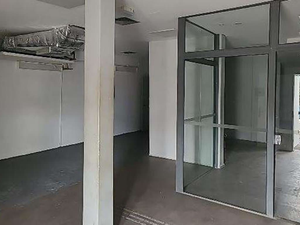 Foto 5 de 15: Comercial em leilão em Astorga - PR, bairro Centro — Imóvel Comercial 763 m² - Centro - Astorga - PR