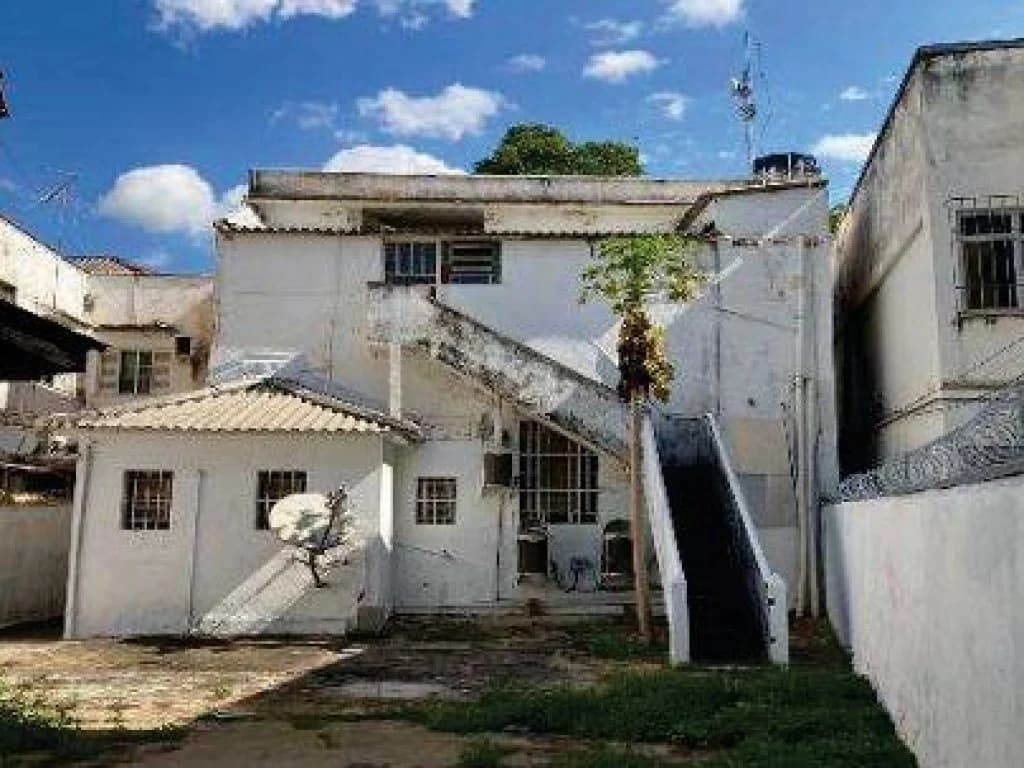 Foto 8 de 8: Comercial em leilão em Porciúncula - RJ, bairro Centro — Prédio Comercial 291 m² - Centro - Porciúncula - RJ
