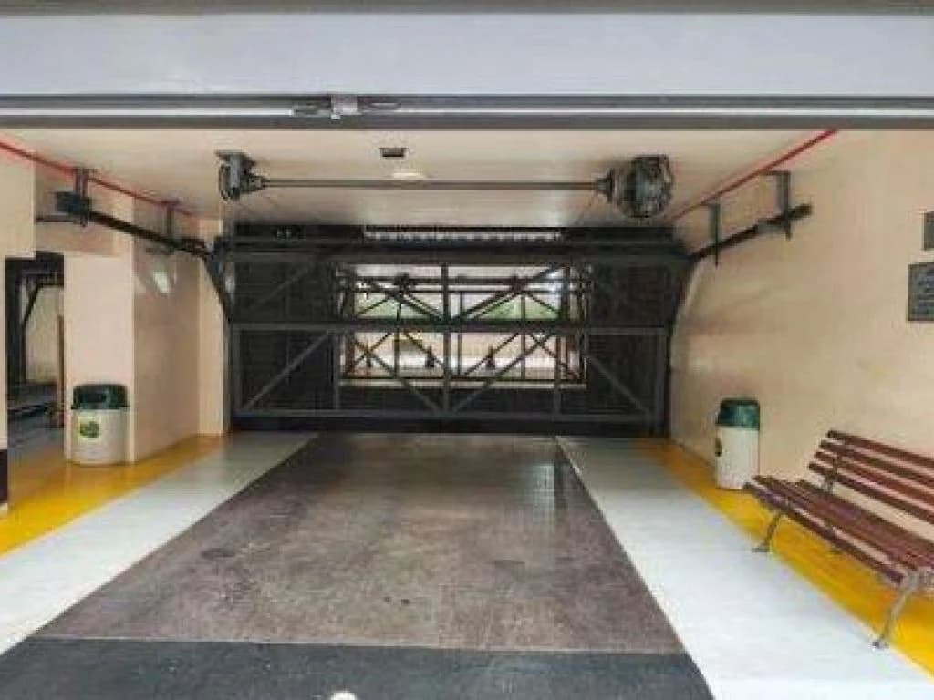 Foto 4 de 10: Vaga de Garagem em leilão em Rio De Janeiro - RJ, bairro Centro — Box de Garagem 17 m² - Centro - Rio de Janeiro - RJ