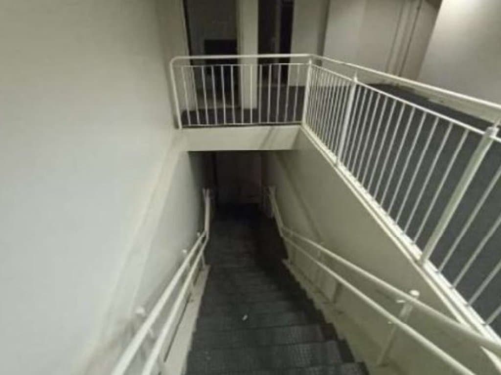 Foto 6 de 10: Comercial em leilão em Rio De Janeiro - RJ, bairro Centro — Imóvel Comercial 633 m² (Loja 80-A) - Centro - Rio de Janeiro - RJ