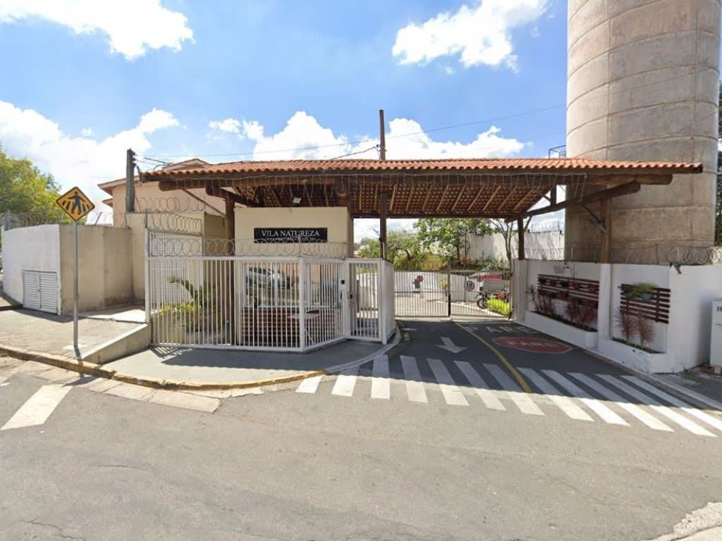 Casa em leilão em Cotia - SP, bairro Graça — Casa 97 m² - Cotia-SP - Rua dos Coqueirais, 203 - Casa 84 do Tipo 2A - Graça