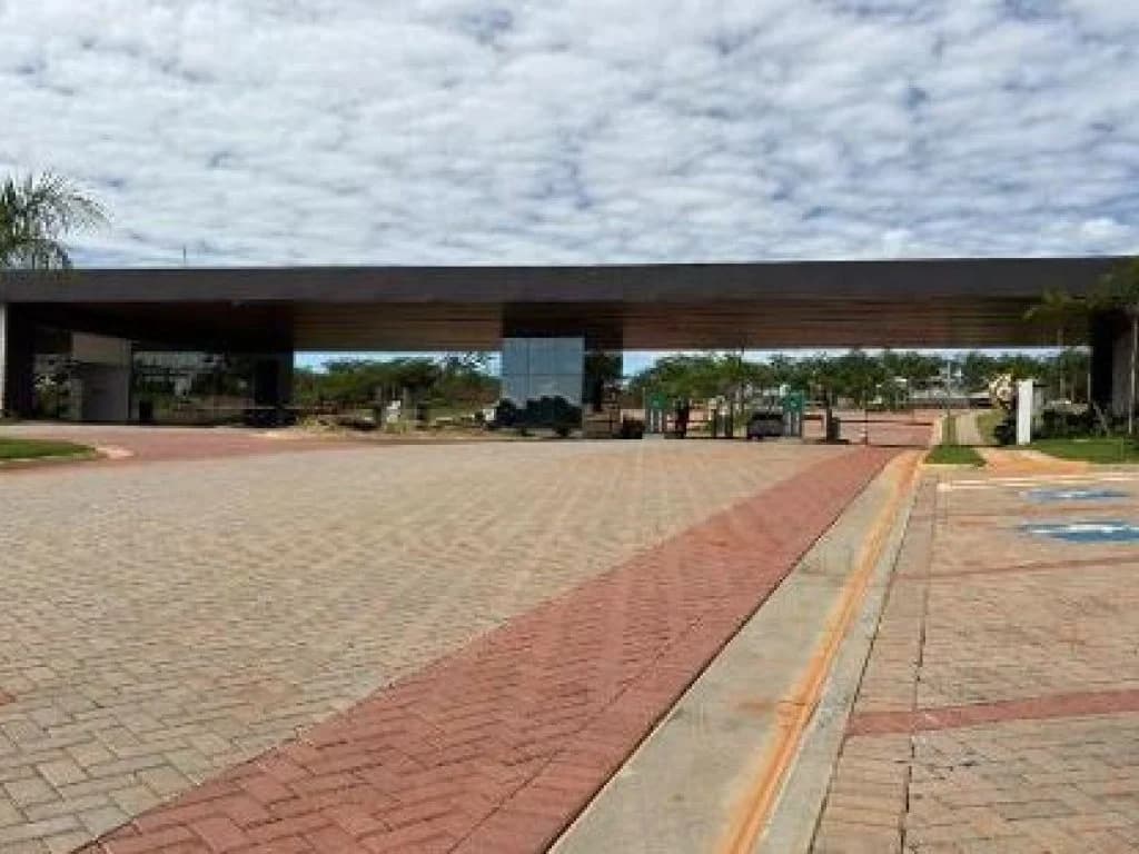Foto 1 de 2: Casa em leilão em Senador Canedo - GO — Casa em Condomínio 132 m² - Jardins Parma - Senador Canedo - GO