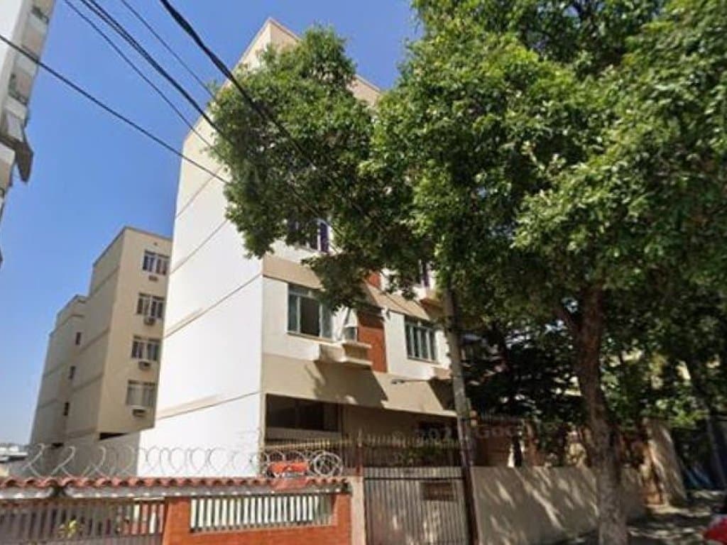 Apartamento em leilão em Rio De Janeiro - RJ, bairro Penha — Apartamento 220 m² (privativa + comum) com 01 vaga - Penha - Rio de Janeiro - RJ