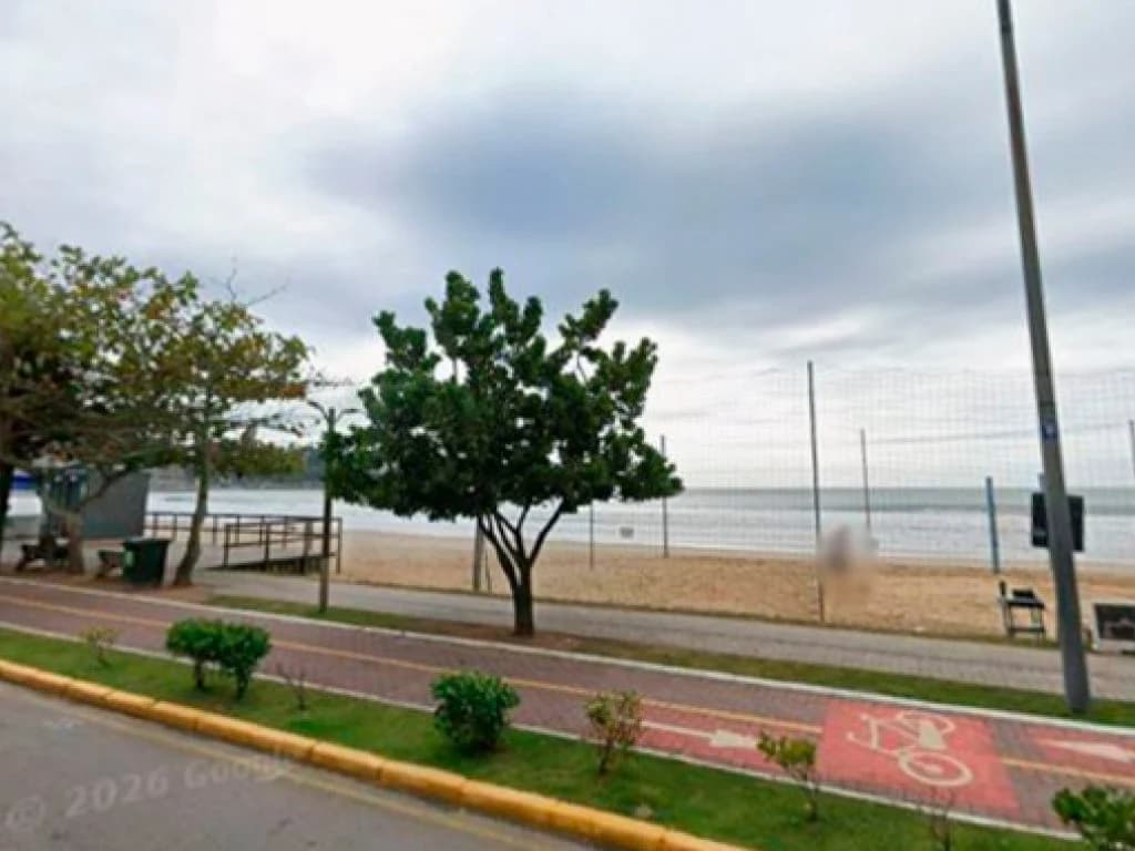 Foto 5 de 33: Apartamento em leilão em Itapema - SC, bairro Centro — Apartamento 106 m² de área total (Condomínio frente à praia) - Centro - Itapema - SC