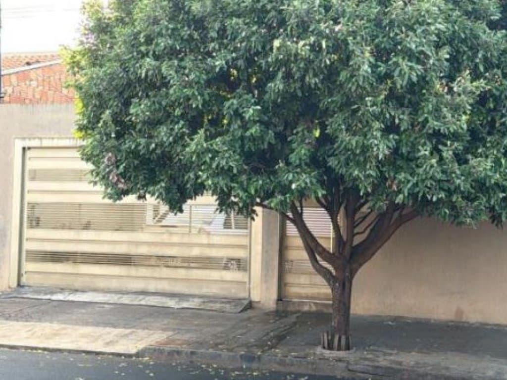Casa em leilão em Sertãozinho - SP, bairro Conjunto Hab Doutor Ulysses Silveira Guimarães — Casa 160 m² - Sertãozinho-SP - Rua Emílio Piccoli, 92 - Conjunto Habitacional Dr. Ulysses Silveira Guimarães