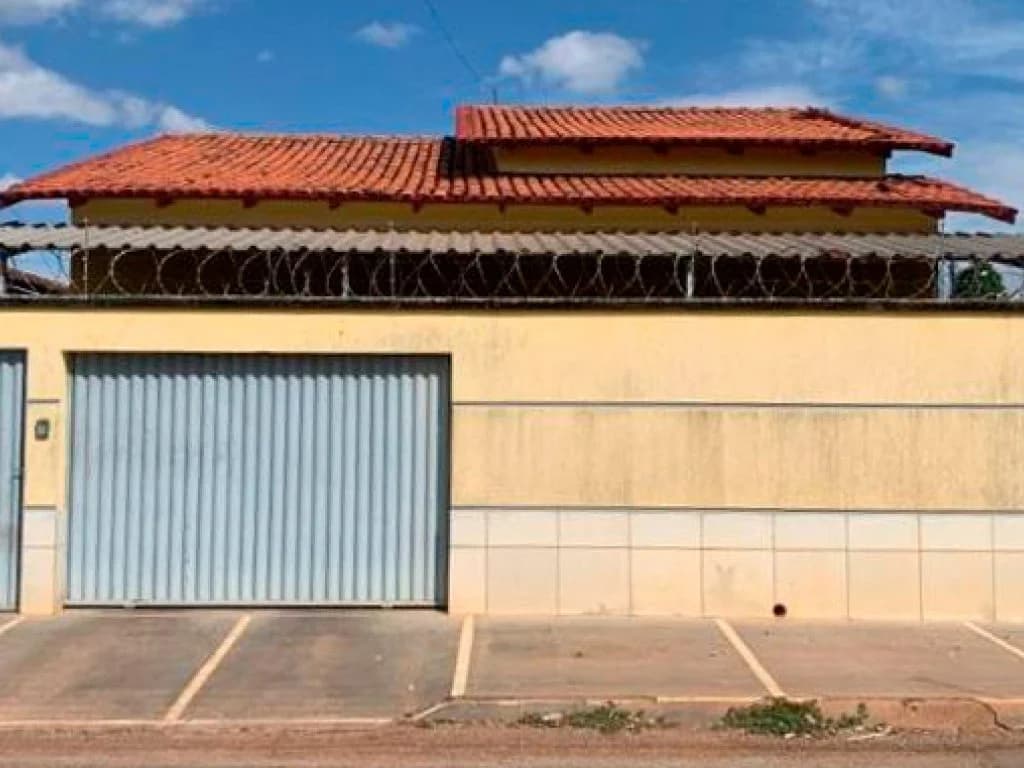 Casa em leilão em Jussara - GO, bairro Jardim Primavera — Casa 189 m² - Jussara-GO - Rua Estrela - Lt. 12-A da Qd. 01 - Jardim Primavera