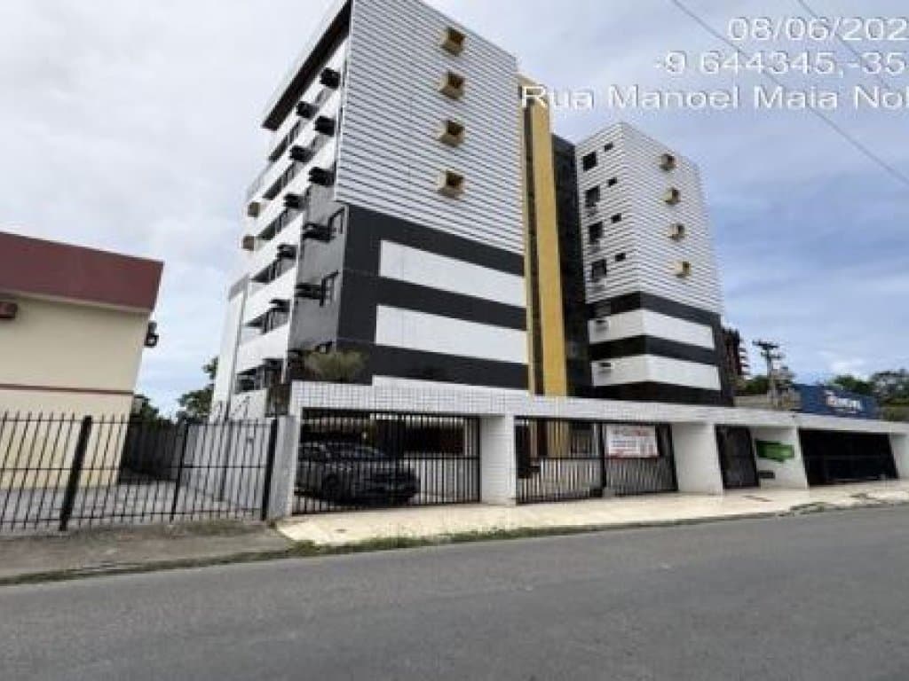 Apartamento em leilão em Maceió - AL, bairro Farol — Apartamento 87 m² - Maceió-AL - Rua Manoel Maia Nobre, 558 - Apto. 403 - Farol