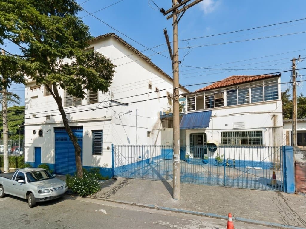 Foto 3 de 8: Comercial em leilão em São Paulo - SP, bairro Vila Vermelha — Direitos sobre a Parte Ideal (37,19%) de Imóvel Comercial em Terreno de 936 m² (com 3 edificações) - Vila Vermelha - São Paulo - SP
