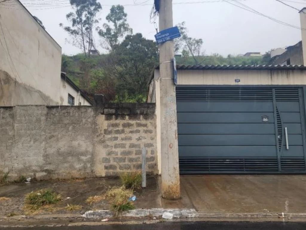 Foto 1 de 4: Terreno em leilão em Guarulhos - SP, bairro Parque Continental — Casa 183 m² (área construída) e 250 m² (área total) - Parque Continental - Guarulhos - SP