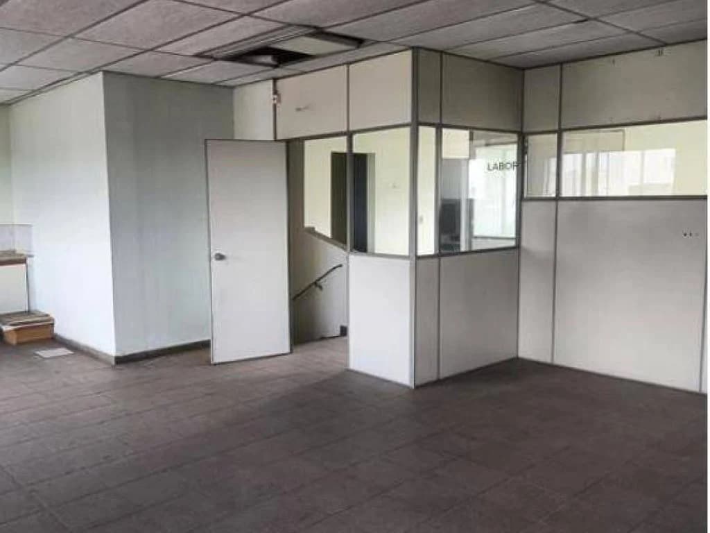 Foto 12 de 23: Comercial em leilão em São Bernardo Do Campo - SP, bairro Jordanópolis — Prédio Comercial 603 m² - Jordanópolis - São Bernardo do Campo - SP
