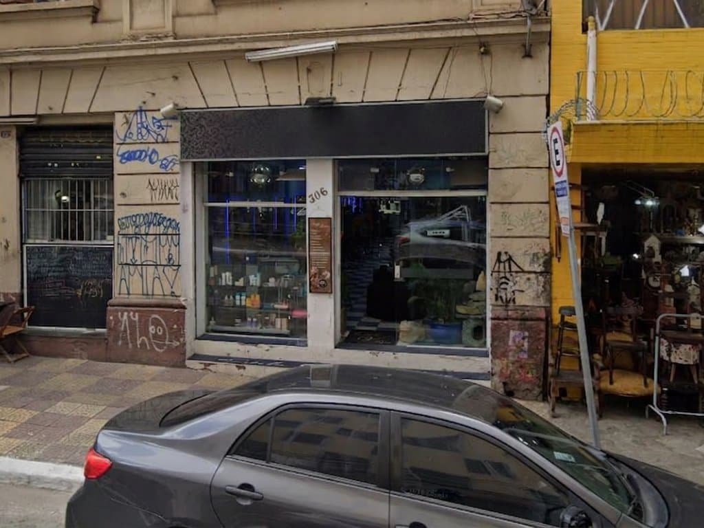 Foto 1 de 4: Comercial em leilão em São Paulo - SP, bairro República — Imóvel Comercial 50 m² (Loja 306) - República - São Paulo - SP