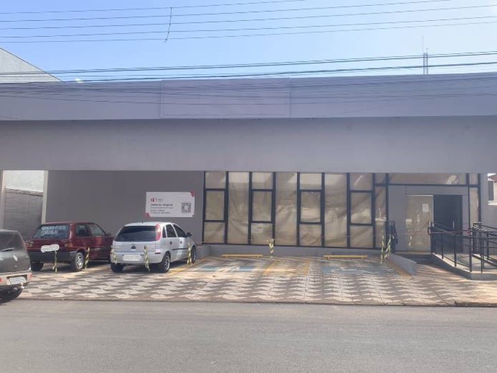 Foto 1 de 11: Comercial em leilão em General Salgado - SP, bairro Centro — Ex-Agência 752 m² - Centro - General Salgado - SP
