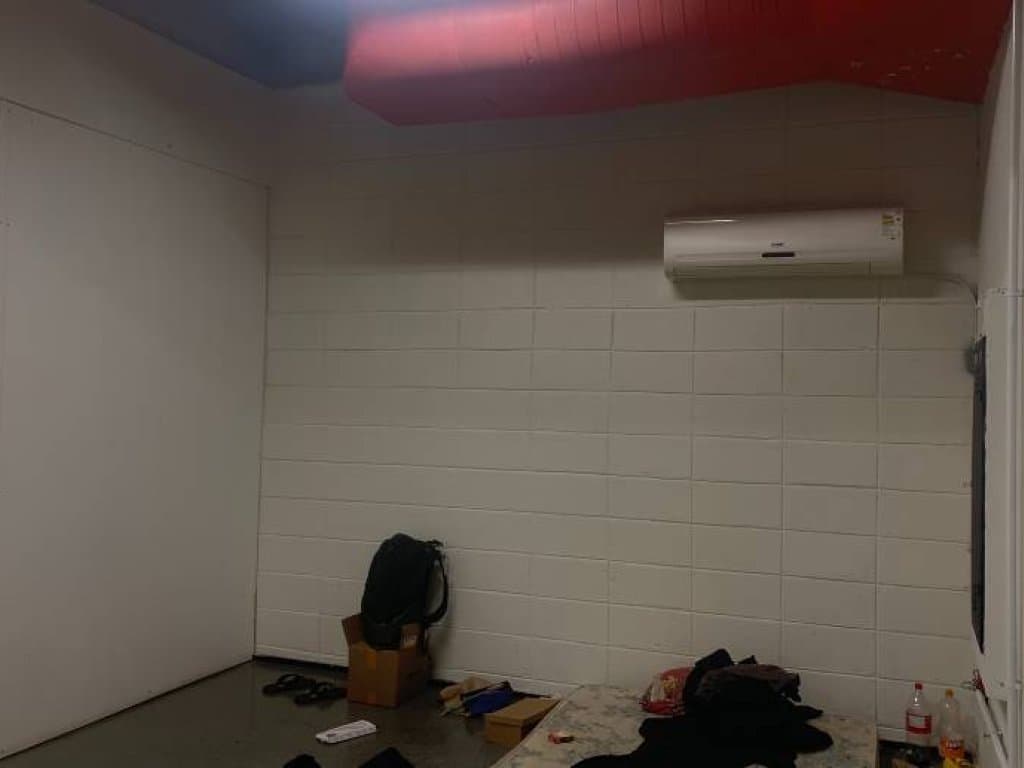 Foto 10 de 11: Comercial em leilão em General Salgado - SP, bairro Centro — Ex-Agência 752 m² - Centro - General Salgado - SP