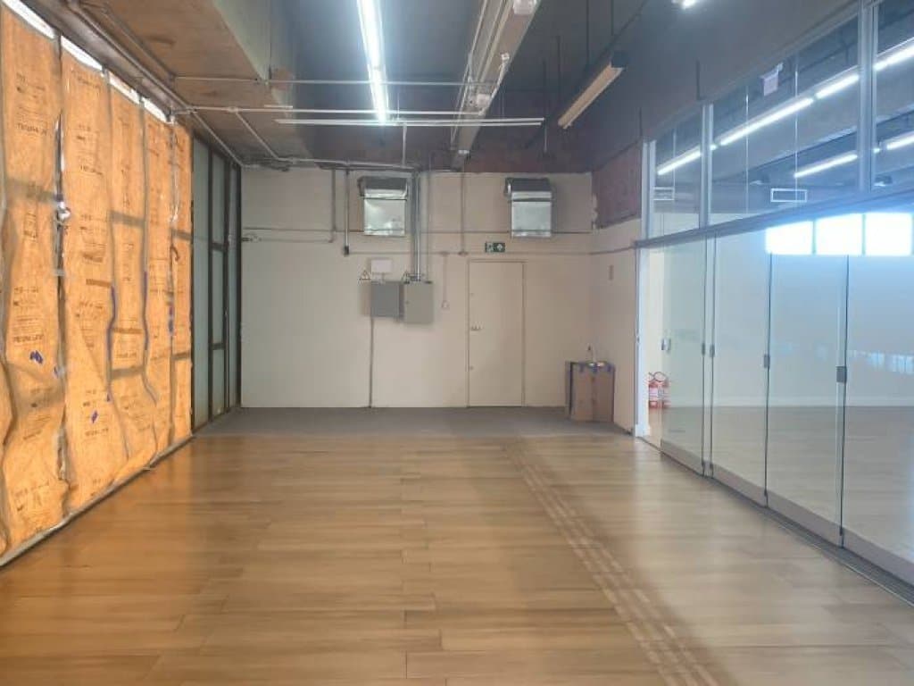 Foto 7 de 11: Comercial em leilão em General Salgado - SP, bairro Centro — Ex-Agência 752 m² - Centro - General Salgado - SP