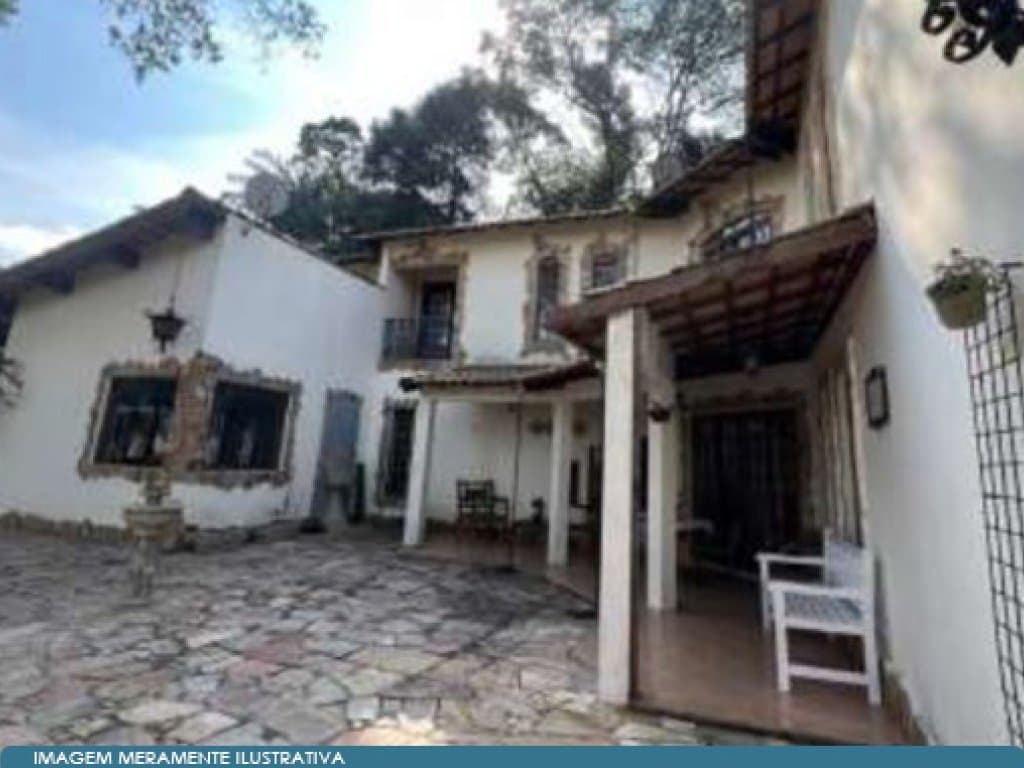 Foto 3 de 17: Casa em leilão em Taboão Da Serra - SP, bairro Jardim Iolanda — Direitos sobre Casa 583 m² - Condomínio Iolanda - Taboão da Serra - SP