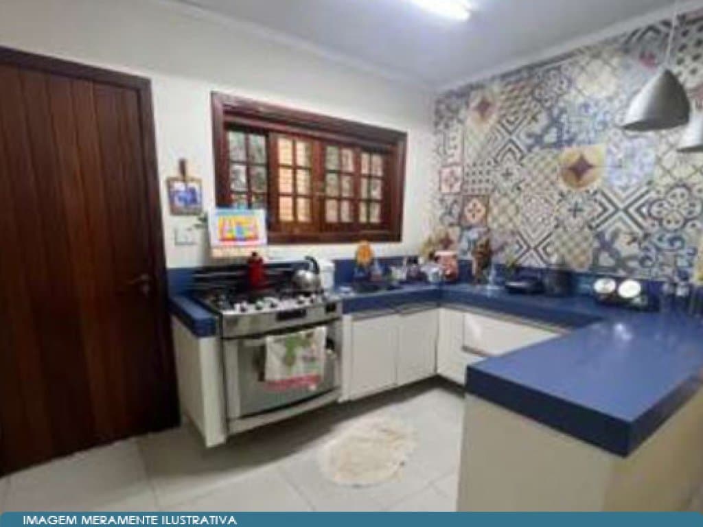 Foto 13 de 17: Casa em leilão em Taboão Da Serra - SP, bairro Jardim Iolanda — Direitos sobre Casa 583 m² - Condomínio Iolanda - Taboão da Serra - SP