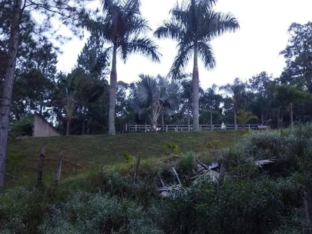 Foto 10 de 13: Terreno em leilão em Atibaia - SP, bairro Maracanã — Terreno 1.420 m² - Estância San Remo - Atibaia - SP