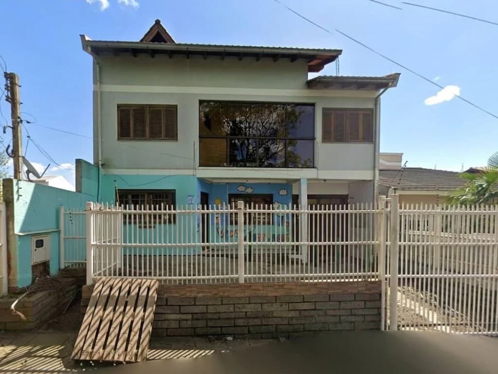 Foto 1 de 2: Casa em leilão em Canoas - RS, bairro São José — Casa 220 m² - São José - Canoas - RS