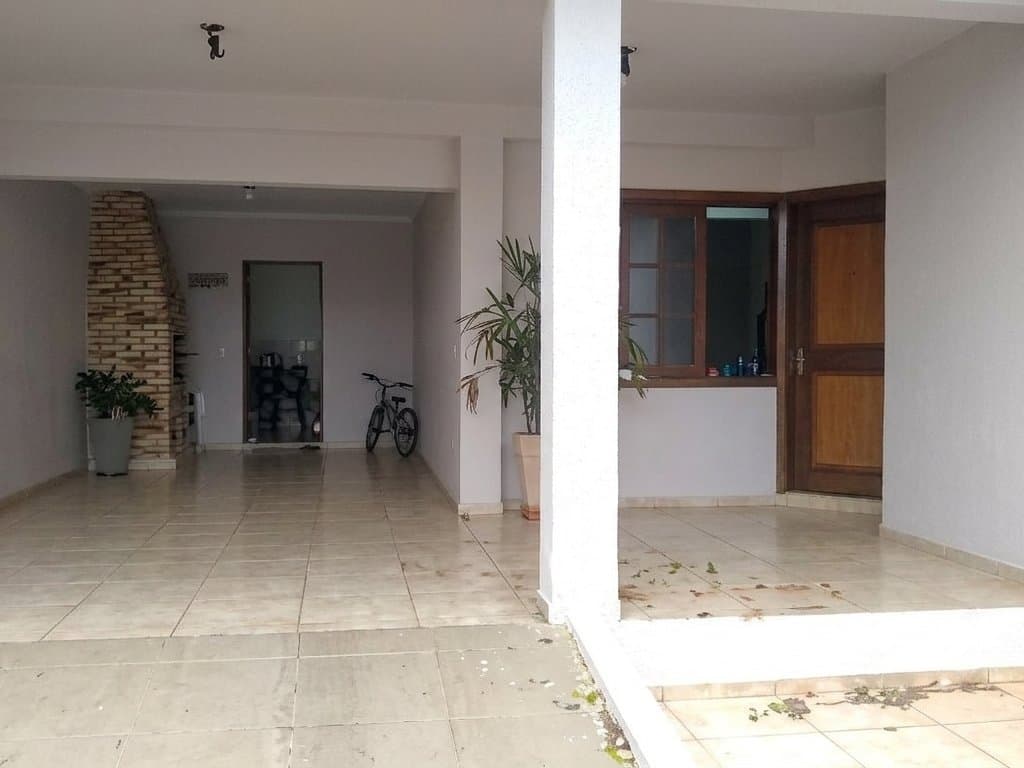 Foto 4 de 11: Casa em leilão em Toledo - PR, bairro Jardim Gisela — Casa 139 m² - Jardim Gisela - Toledo - PR