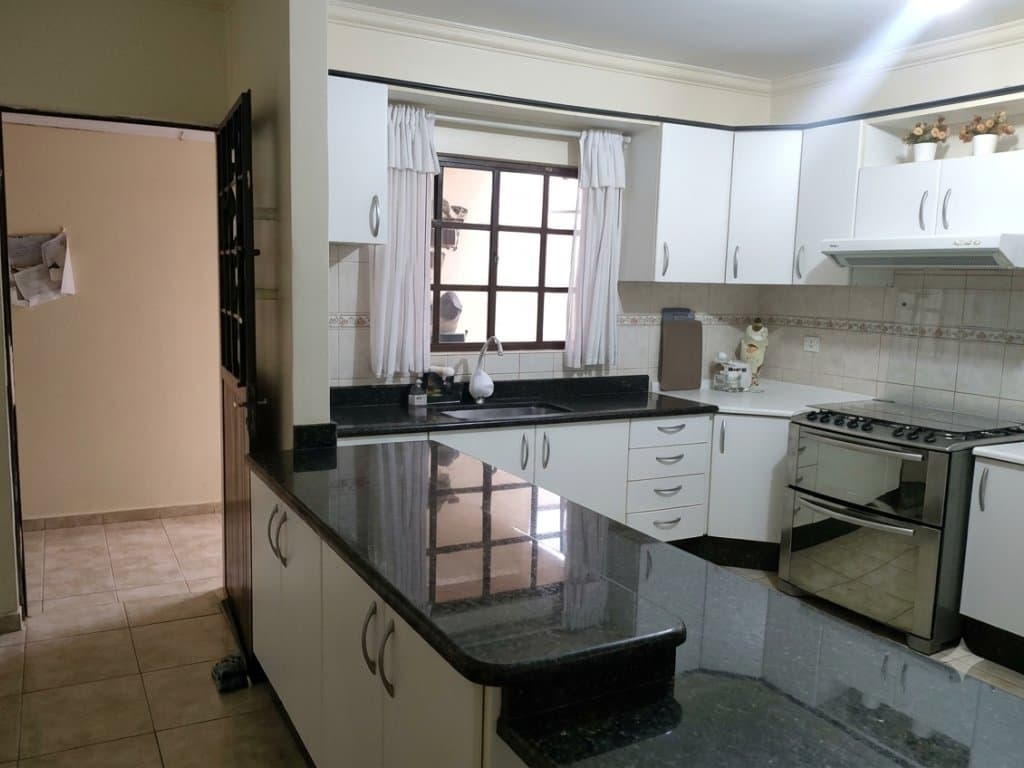 Foto 8 de 11: Casa em leilão em Toledo - PR, bairro Jardim Gisela — Casa 139 m² - Jardim Gisela - Toledo - PR