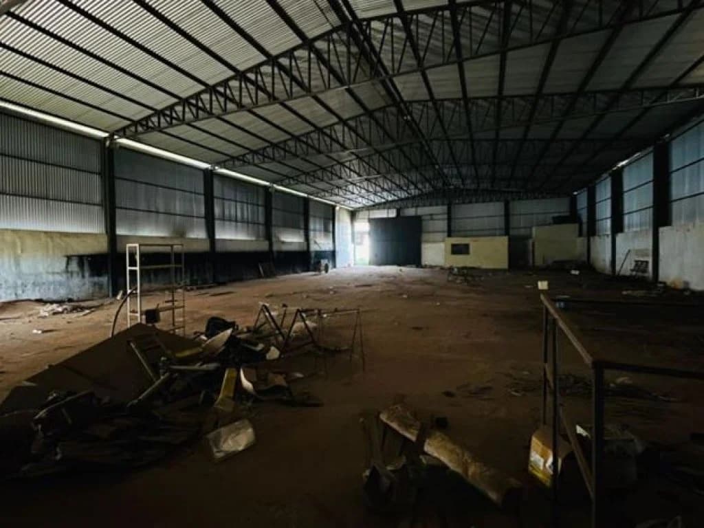 Foto 3 de 8: Comercial em leilão em Sorriso - MT, bairro Industrial Leonel Bedin — Galpão Industrial 1.431 m² - Industrial Leonel Bedin - Sorriso - MT