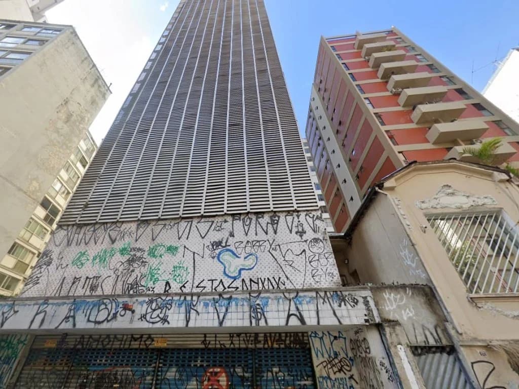 Foto 1 de 4: Vaga de Garagem em leilão em São Paulo - SP, bairro Centro — Vaga de Garagem 25 m² (Unid. 738) - Centro - São Paulo - SP