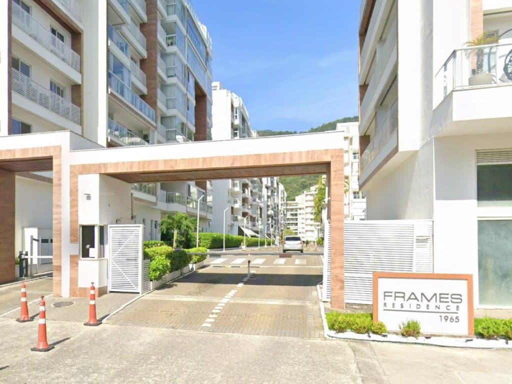 Foto 2 de 4: Apartamento em leilão em Rio De Janeiro - RJ, bairro Recreio dos Bandeirantes — Apartamento 176 m² (privativa + comum) com 02 vagas - Recreio dos Bandeirantes - Rio de Janeiro - RJ