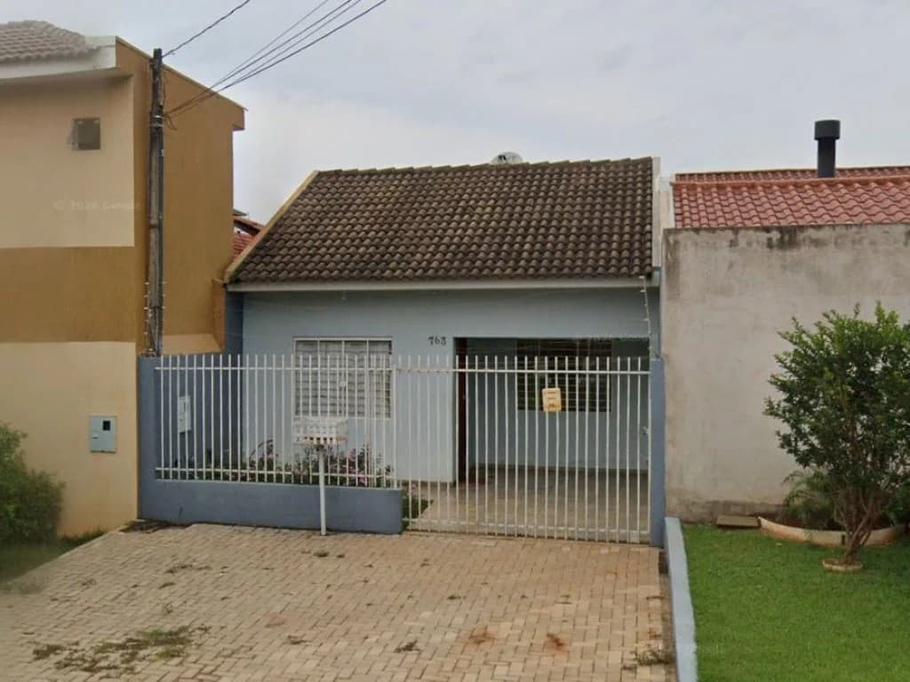 Foto 1 de 3: Casa em leilão em Cascavel - PR, bairro Pioneiros Catarinenses — Casa 47 m² (Unid. 04 do Cond. Residencial Santo Agostinho) - Pioneiros Catarinenses - Cascavel - PR