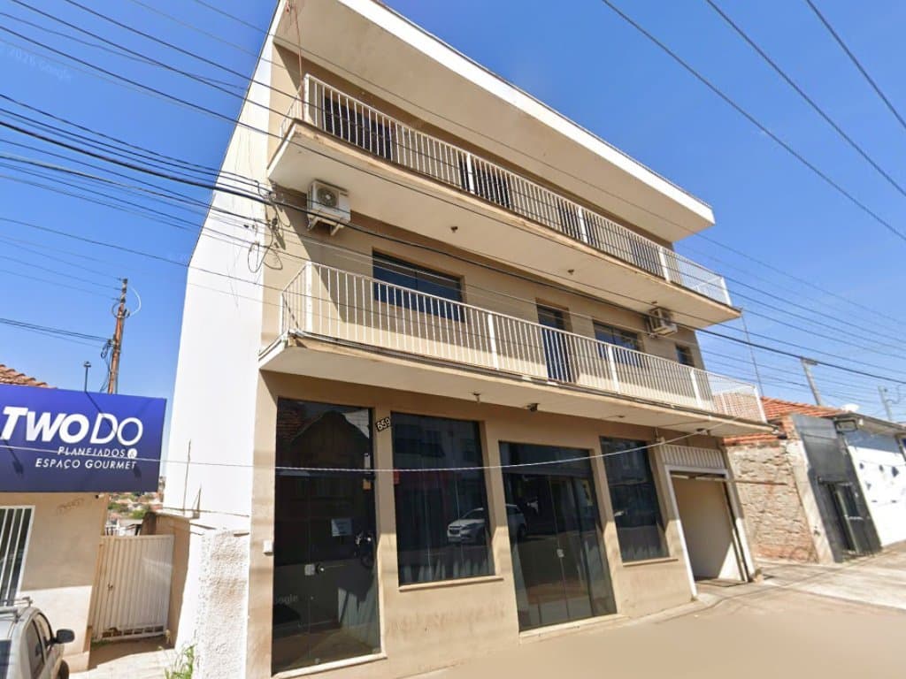 Foto 3 de 4: Casa em leilão em Botucatu - SP, bairro Centro — Casa 694 m² - Centro - Botucatu - SP
