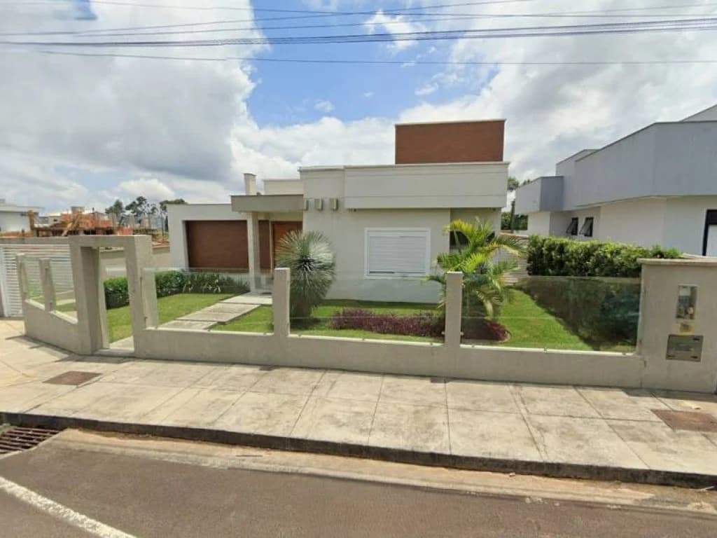 Foto 1 de 7: Casa em leilão em Concórdia - SC, bairro Parque de Exposições — Casa 202 m² - Parque de Exposições - Concórdia - SC