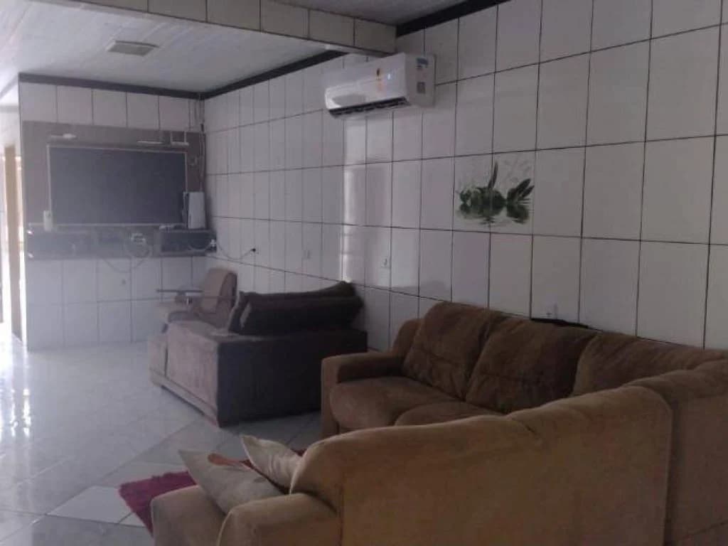 Foto 3 de 9: Casa em leilão em Cidelândia - MA, bairro Centro — Casa 349 m² - Centro - Cidelândia - MA